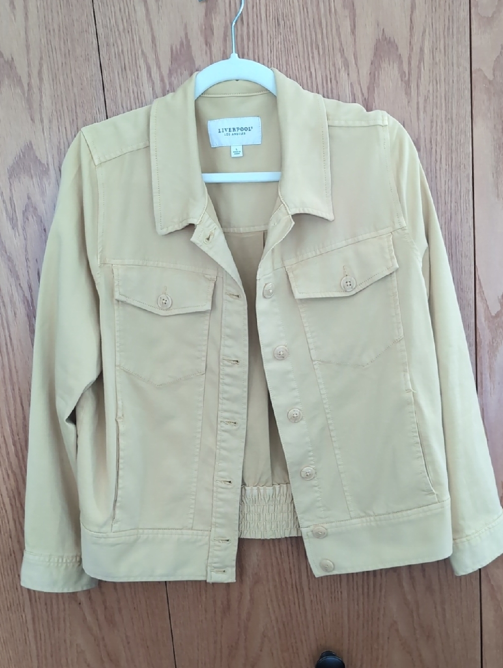 Liverpool Women's Yellow Button-Front Jacket